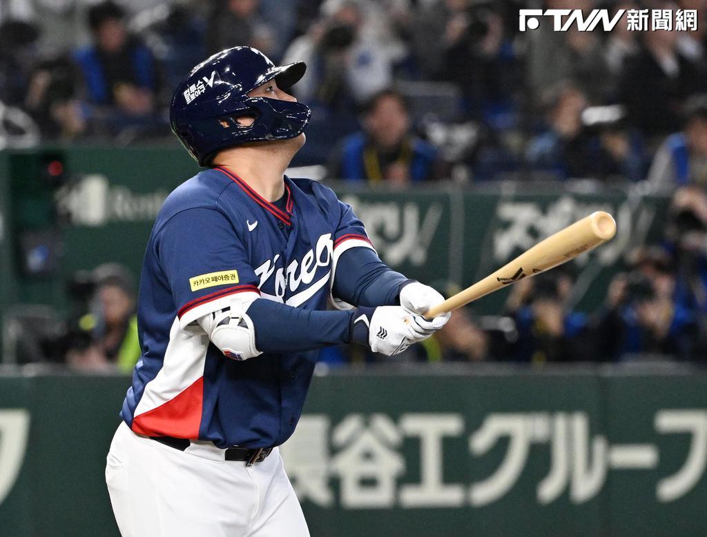 WBC韓澳大戰／攸關台灣晉級！南韓文保景大號2分砲先開張　澳洲先發投手1.2局就退場