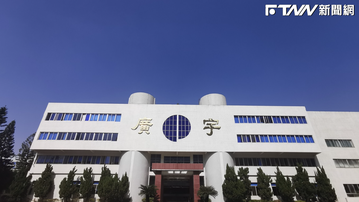 這鴻家軍去年賺8億！AI伺服器Q2放量出貨　力拚每年營收平均成長2成