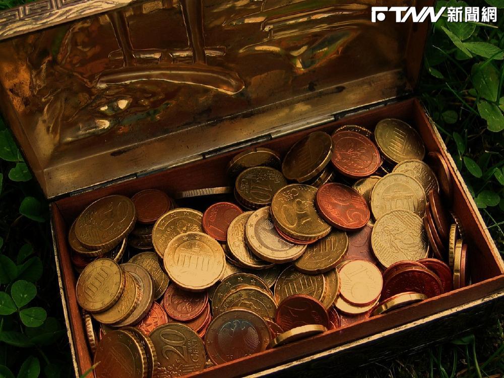 不屑一張2000元股息？外資連10天重砍這檔20萬張　續賣0050再入袋58.7億元